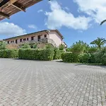 Castle * Pila (Livorno)