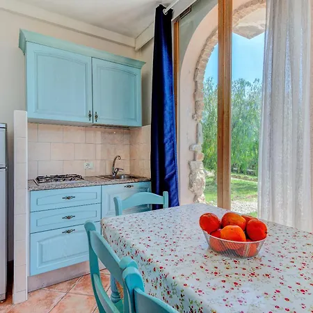 Castle Apartment Pila (Livorno)