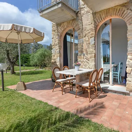 Castle Apartment *
